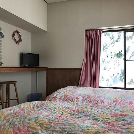 North Point Lodge Minamiuonuma Ngoại thất bức ảnh