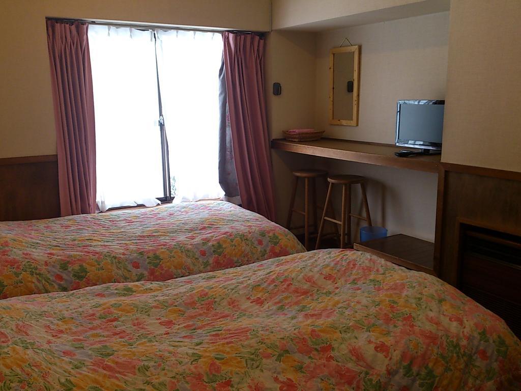 North Point Lodge Minamiuonuma Phòng bức ảnh