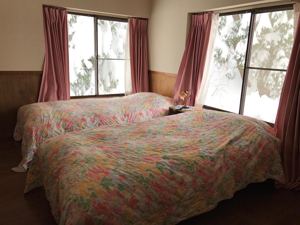 North Point Lodge Minamiuonuma Ngoại thất bức ảnh